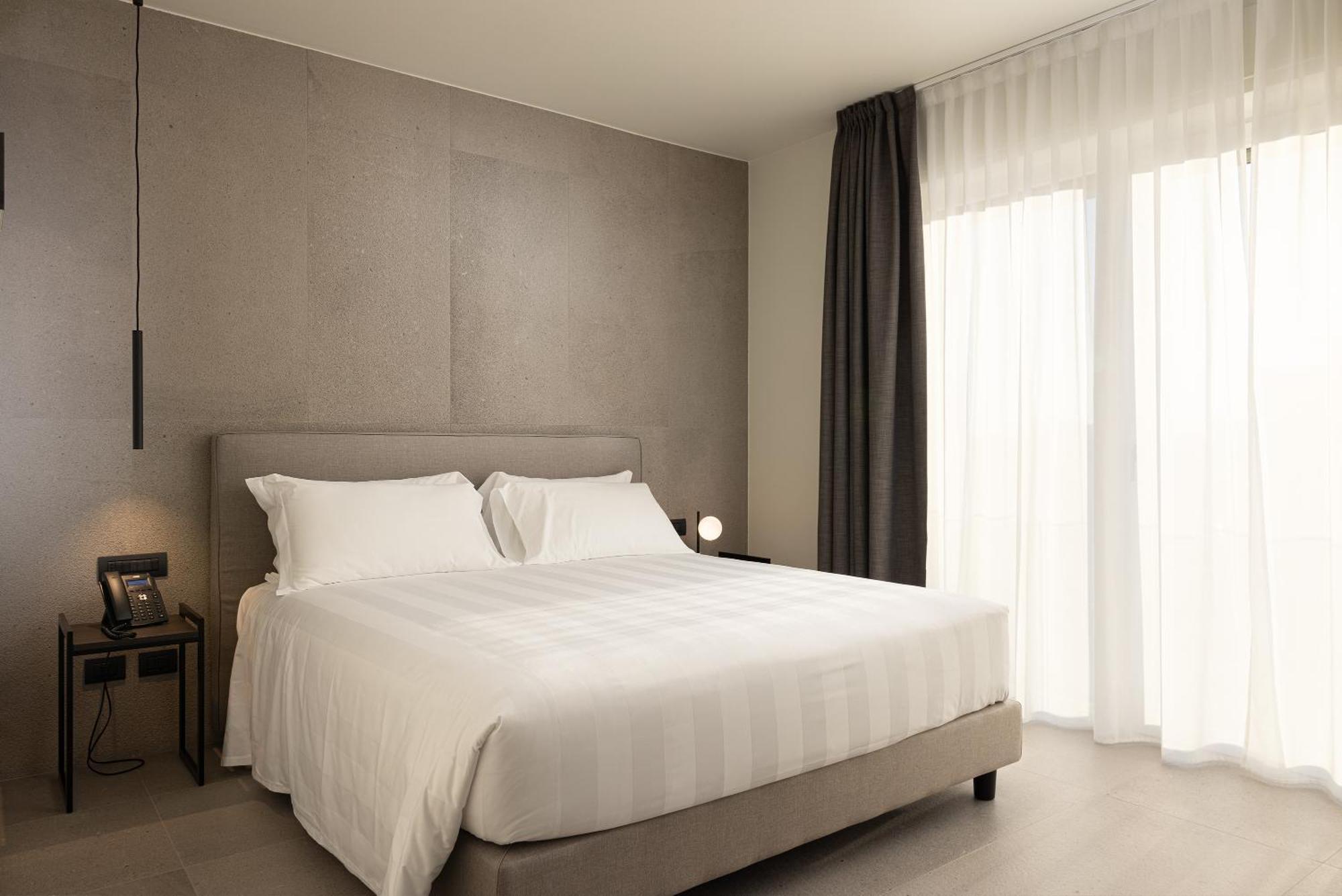 B21 Lifestyle Hotel Bari Esterno foto